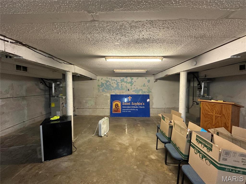 Dan McAllisters Sub - Commercial Sale