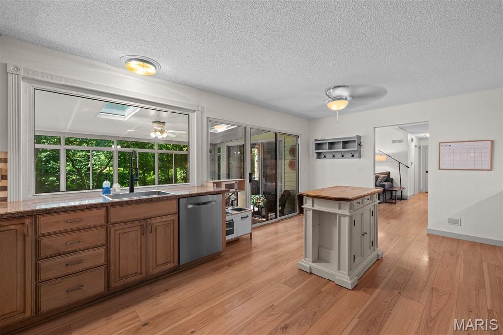 Meadowbrook Farm 8 - Residential