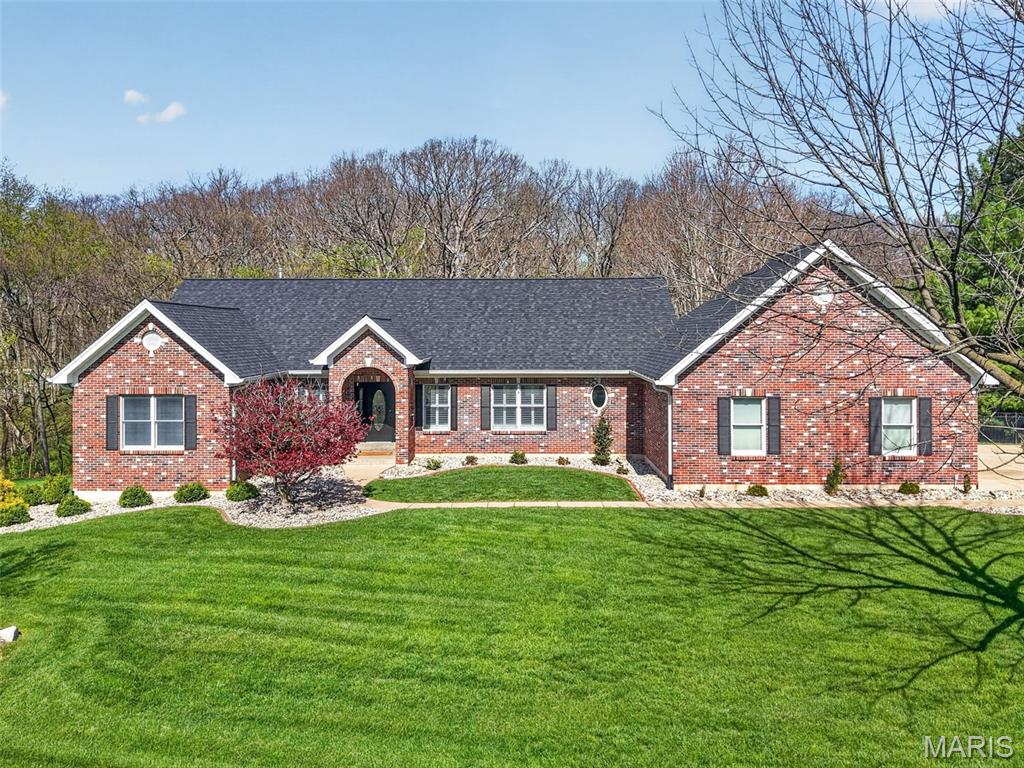Summit Estate - Residential