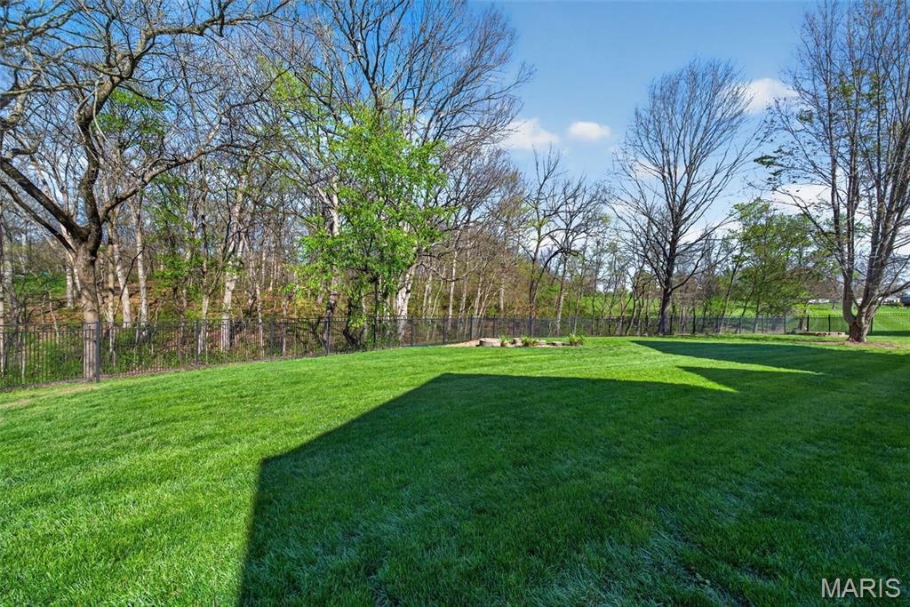 Summit Estate - Residential