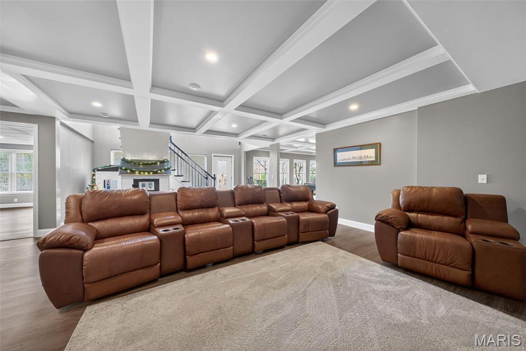 Summit Estate - Residential