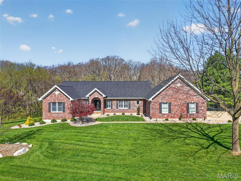 Summit Estate - Residential