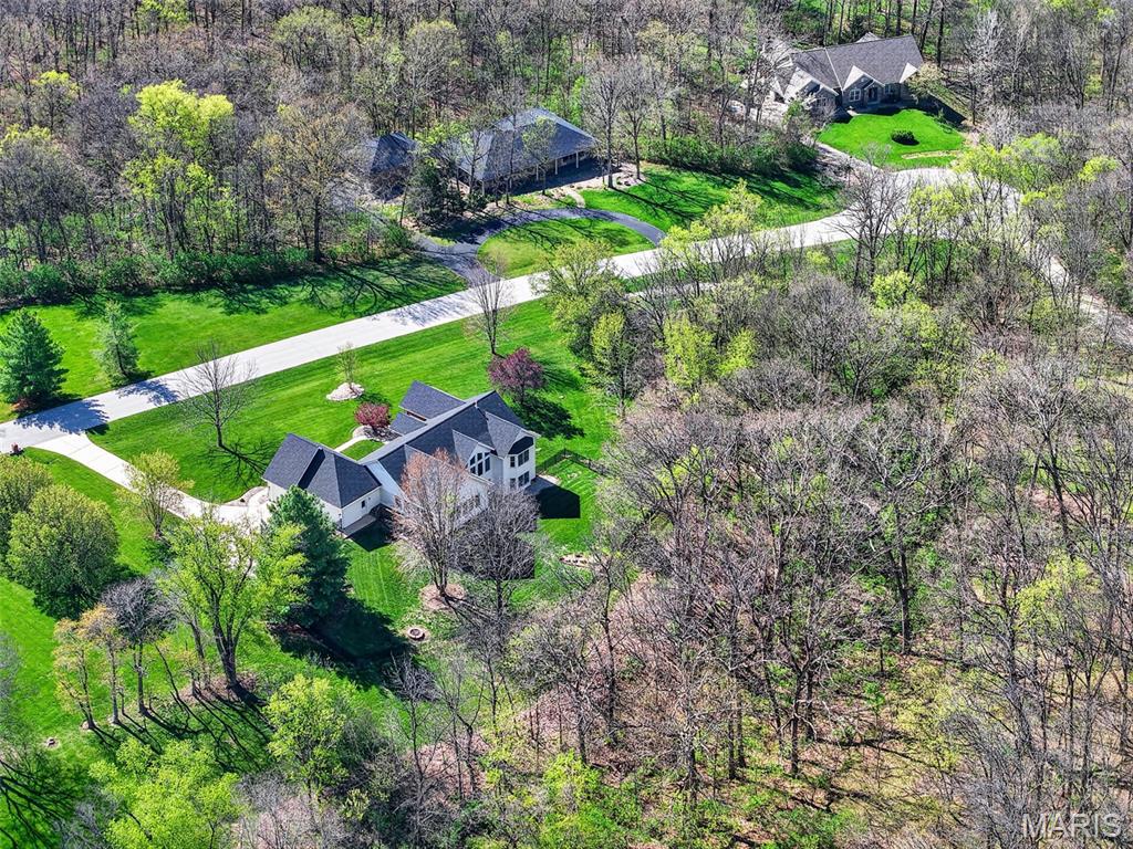 Summit Estate - Residential