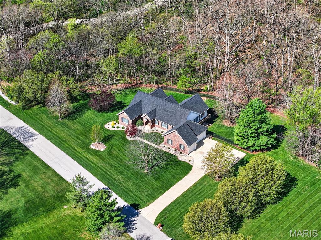 Summit Estate - Residential