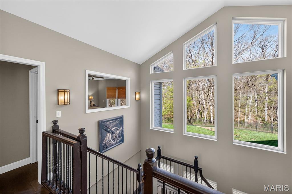 Summit Estate - Residential