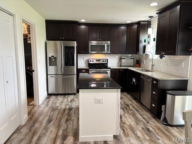 HIGH VALLEY LAKE ESTATES - Residential Lease