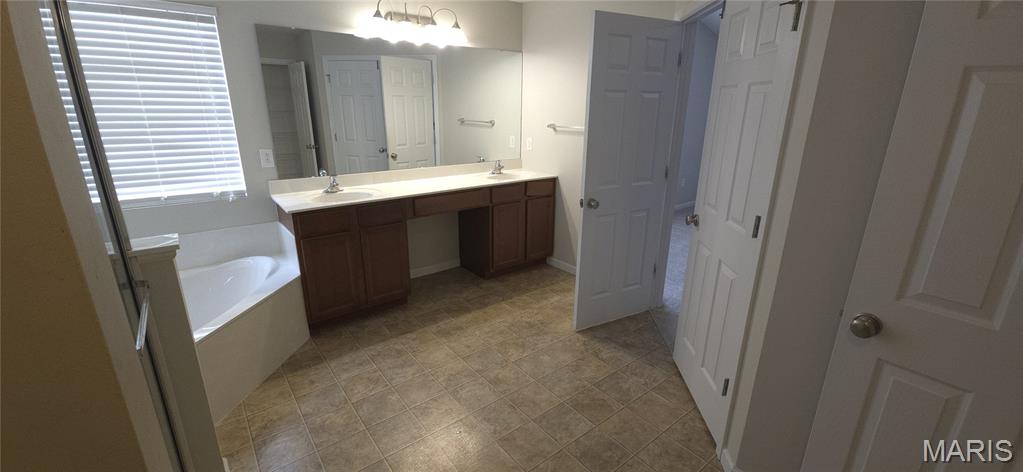 Fountain Place 03 - Residential