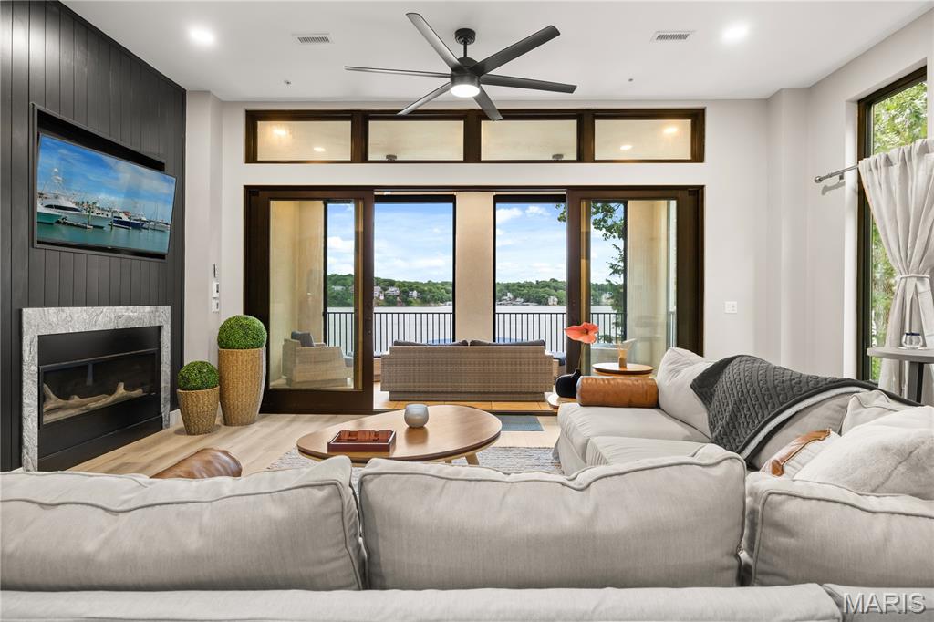 Shores of Shawnee Bend - Residential