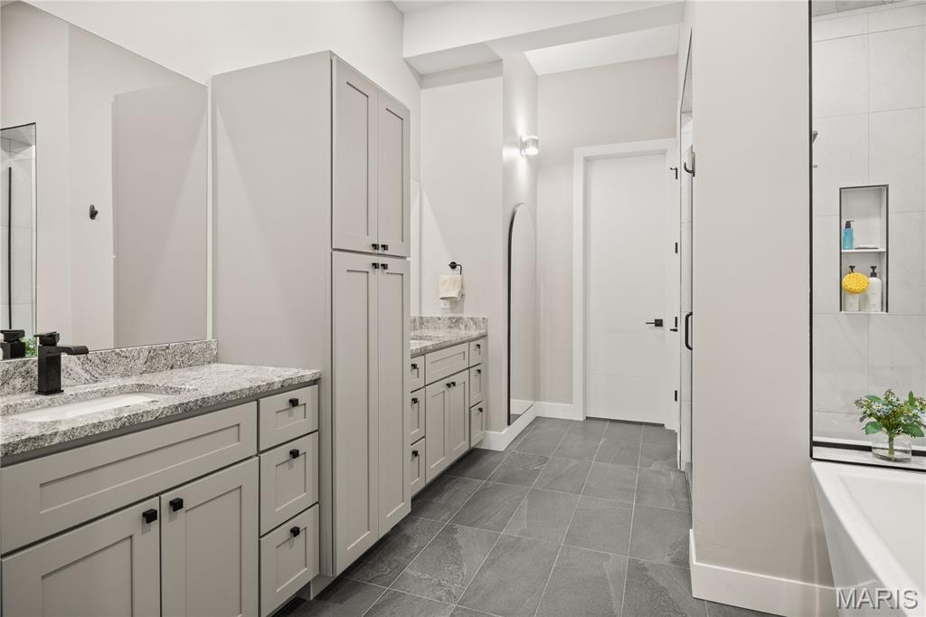 Shores of Shawnee Bend - Residential