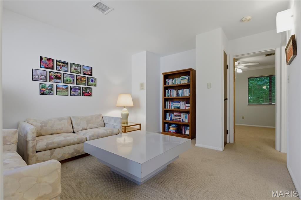 Treetop Condo - Residential