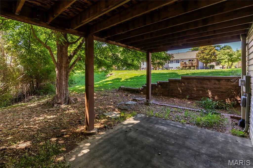 Treetop Condo - Residential