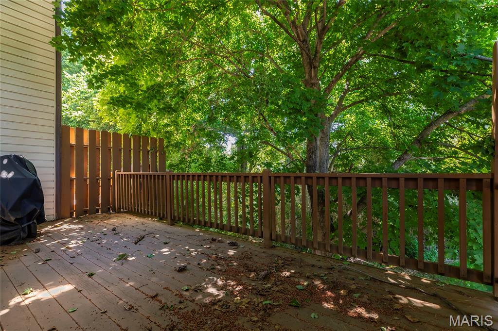 Treetop Condo - Residential