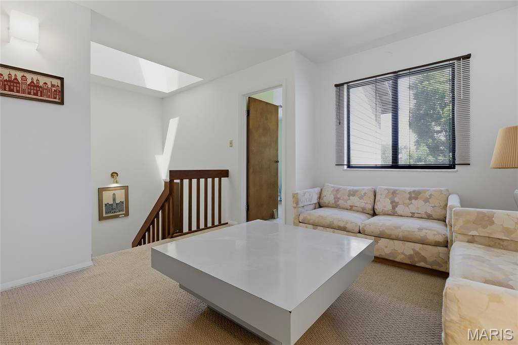 Treetop Condo - Residential