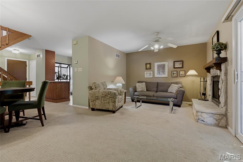 Treetop Condo - Residential