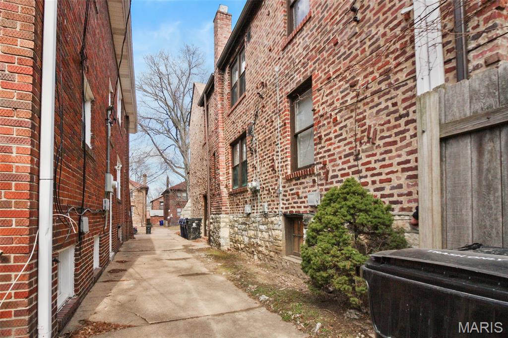 University Park - Residential Income