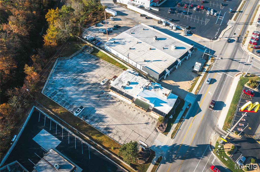 None - Commercial Lease