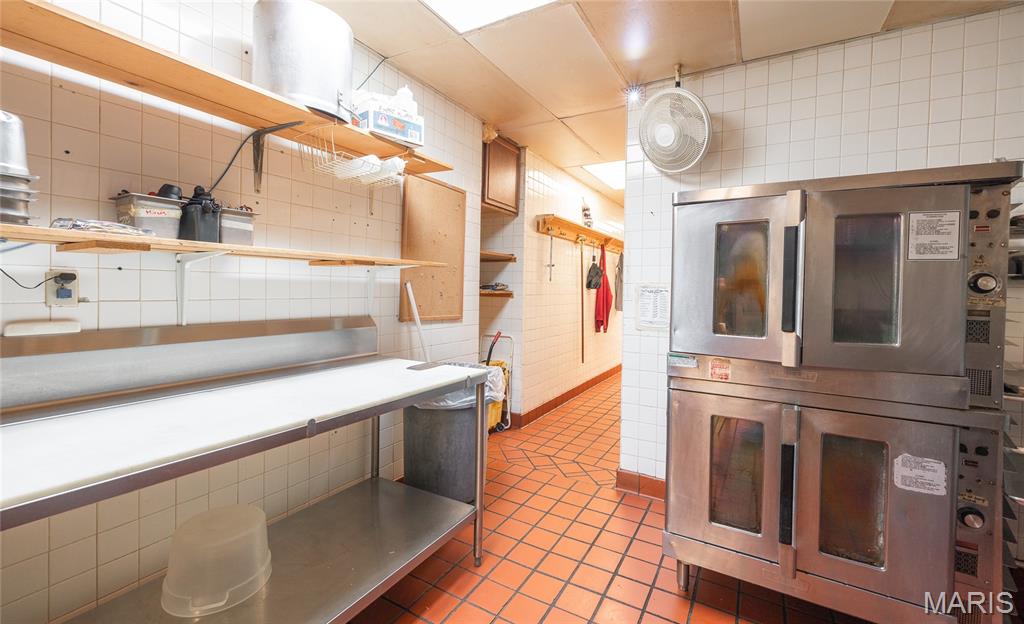 None - Commercial Lease