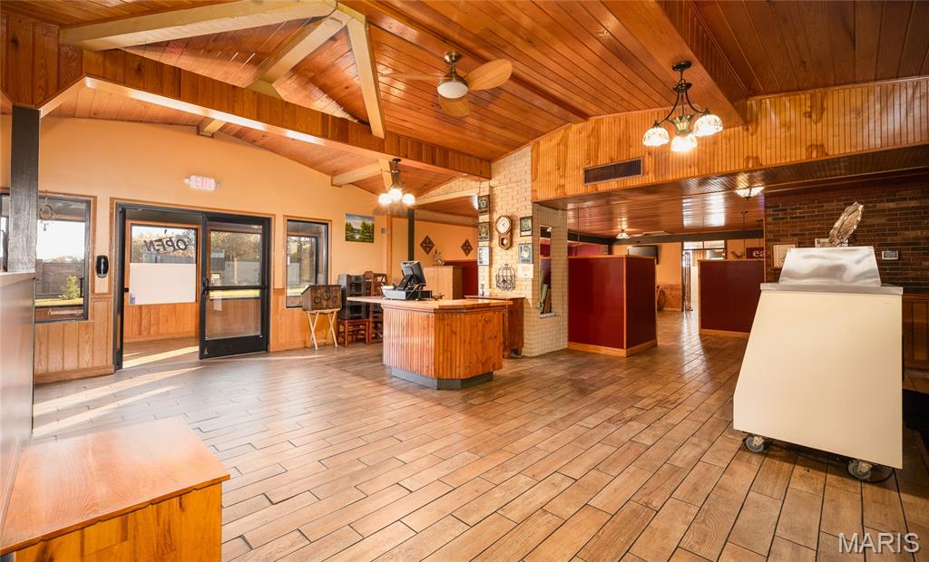None - Commercial Lease