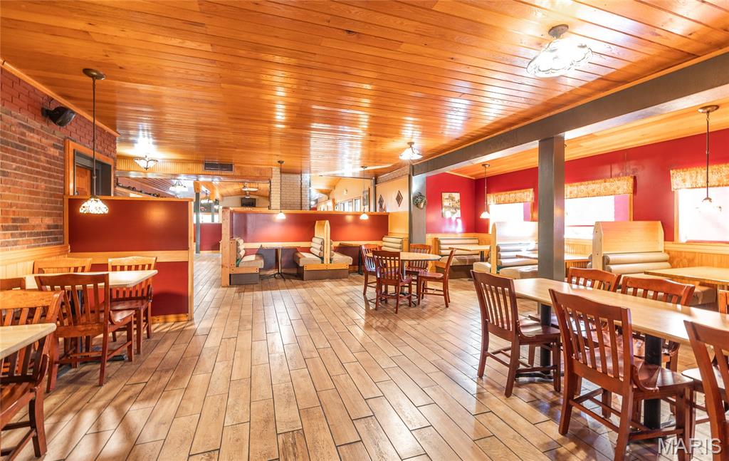None - Commercial Lease