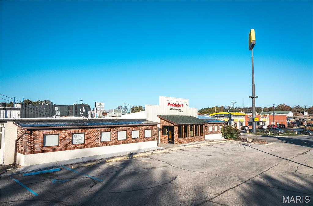 None - Commercial Lease