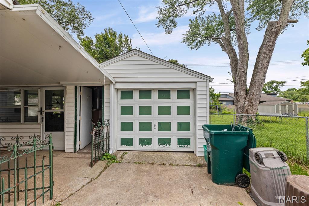 Henry Gardens 1stadd - Residential