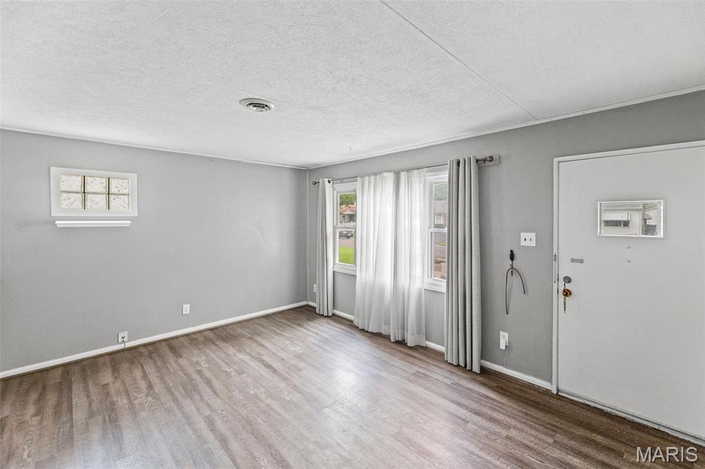 Henry Gardens 1stadd - Residential