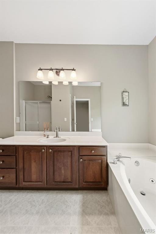 Lake Sherwood Estates - Residential