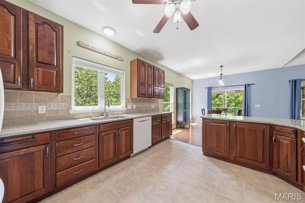 Lake Sherwood Estates - Residential