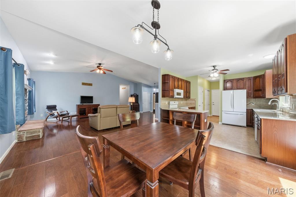 Lake Sherwood Estates - Residential