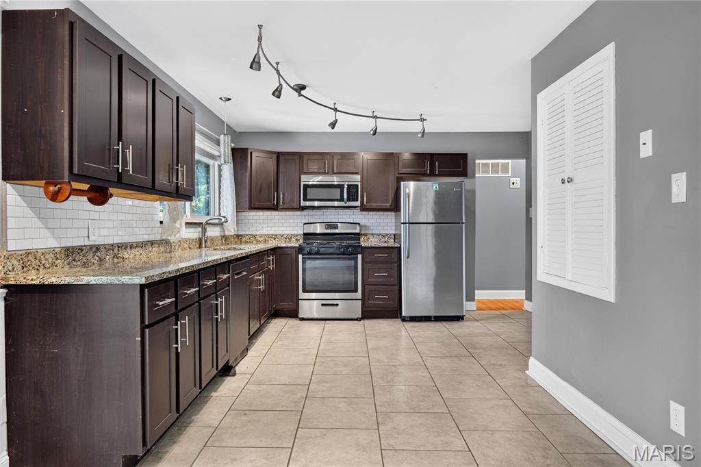 Mc Kelvey Gardens Add - Residential