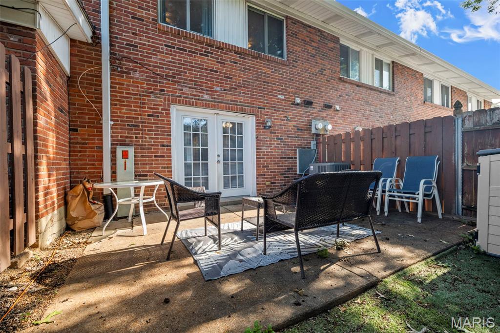 Carroll Wood Condo - Residential