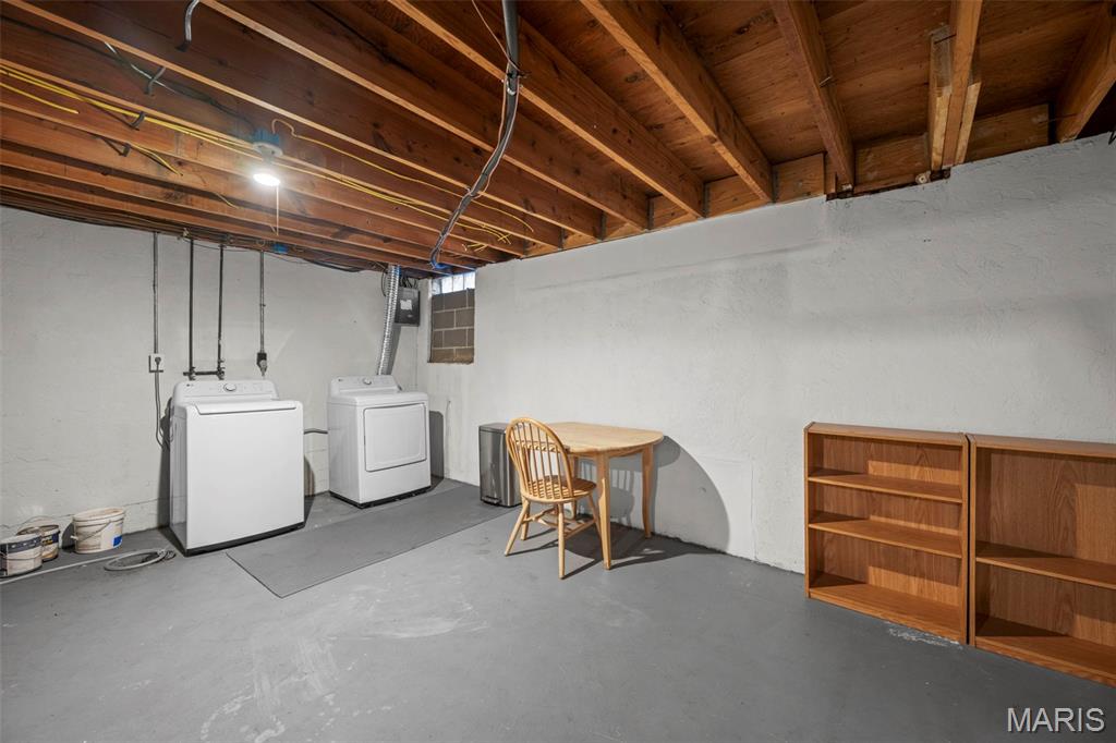 Carroll Wood Condo - Residential