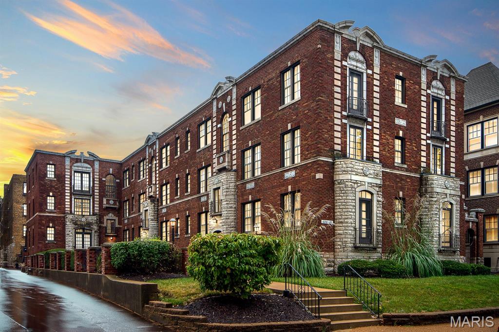 Demun Park - Residential Lease