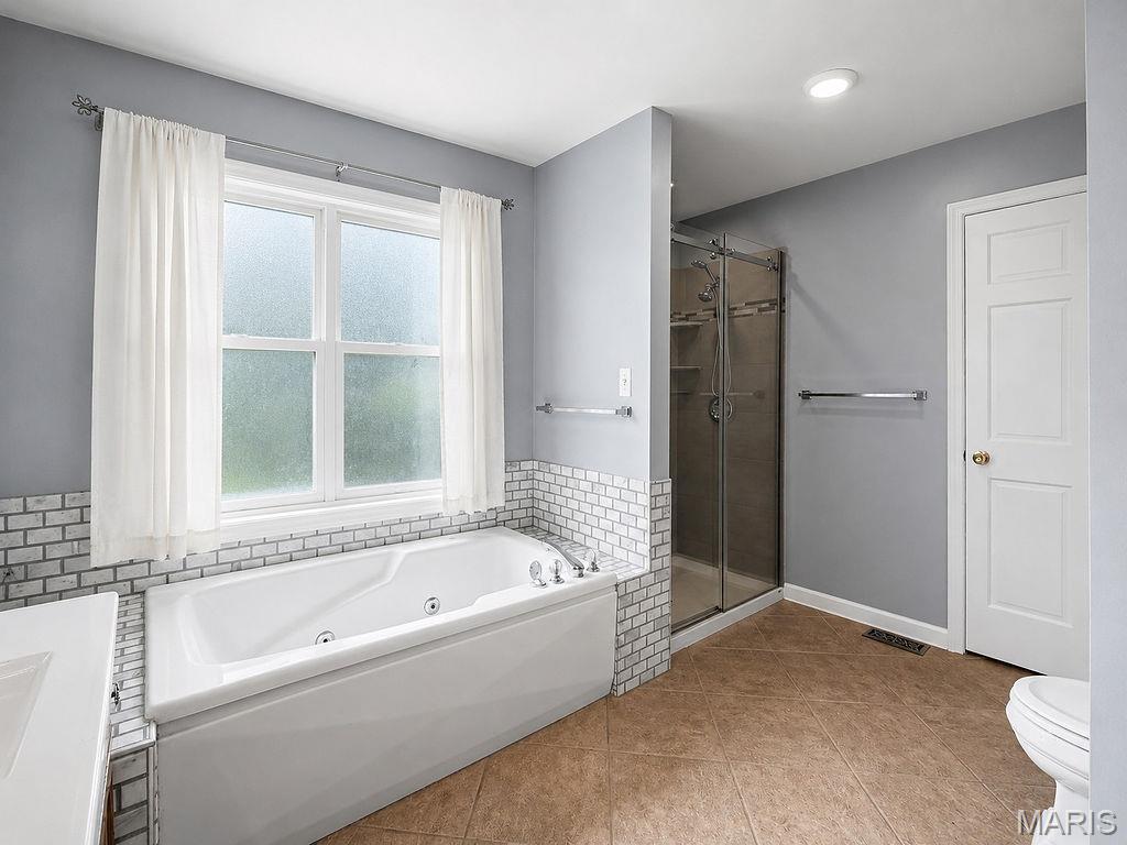 Chateau Woods - Residential