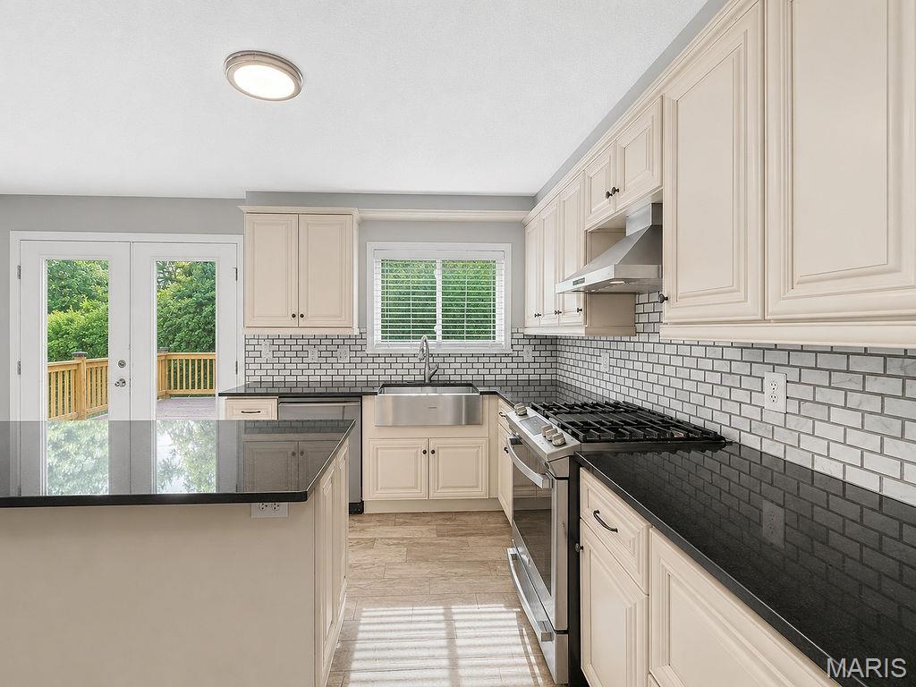 Chateau Woods - Residential