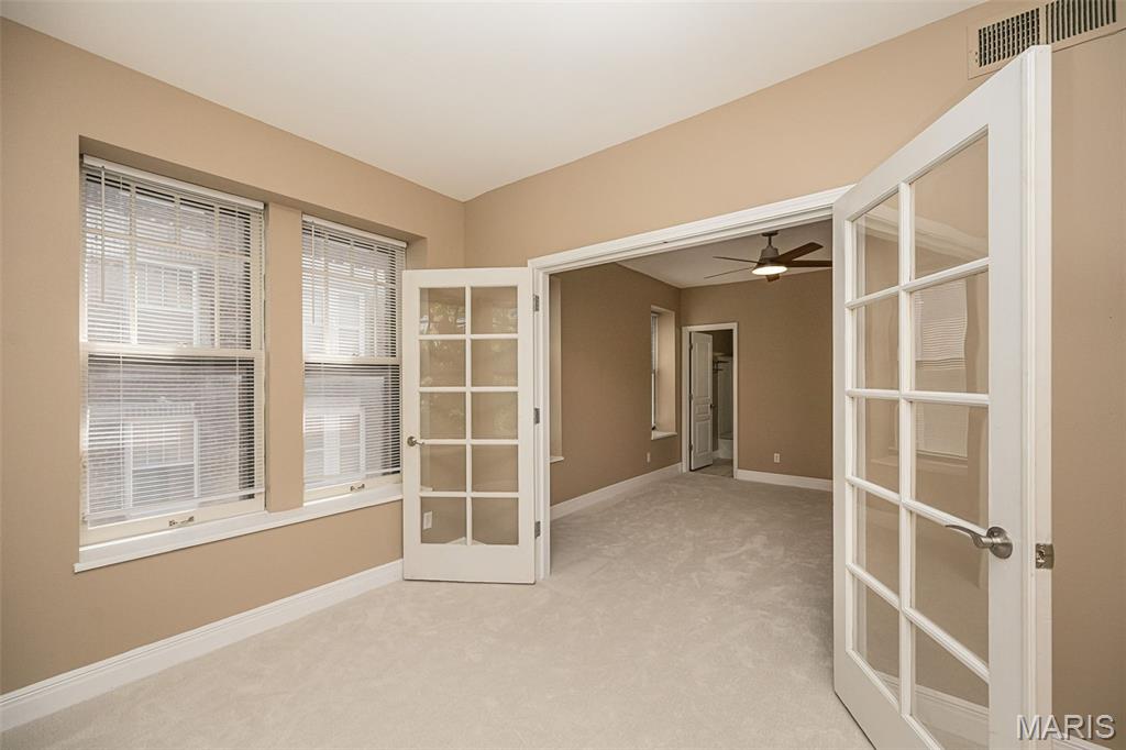 Del-Clare Condos - Residential