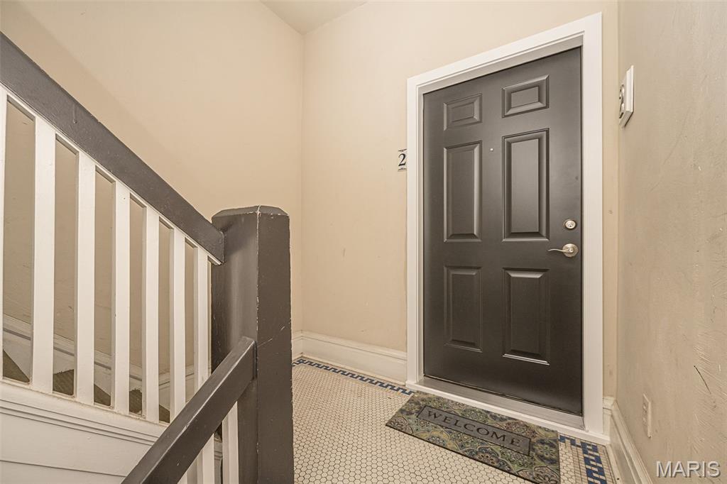 Del-Clare Condos - Residential