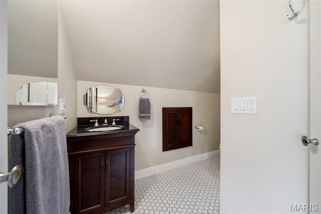 Waveland Park - Residential