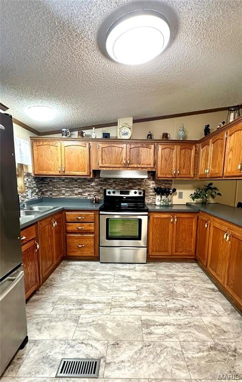 O T Of Leslie - Residential