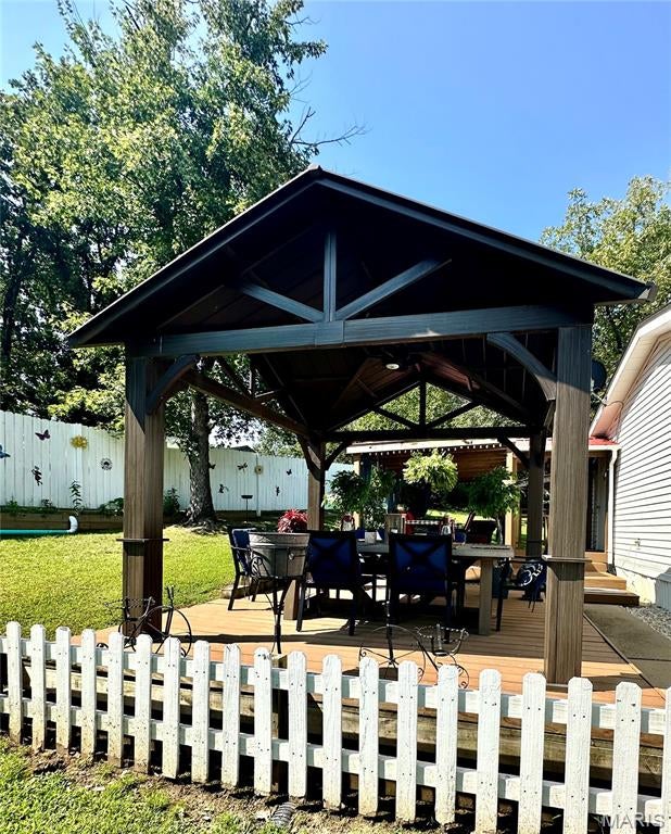 O T Of Leslie - Residential
