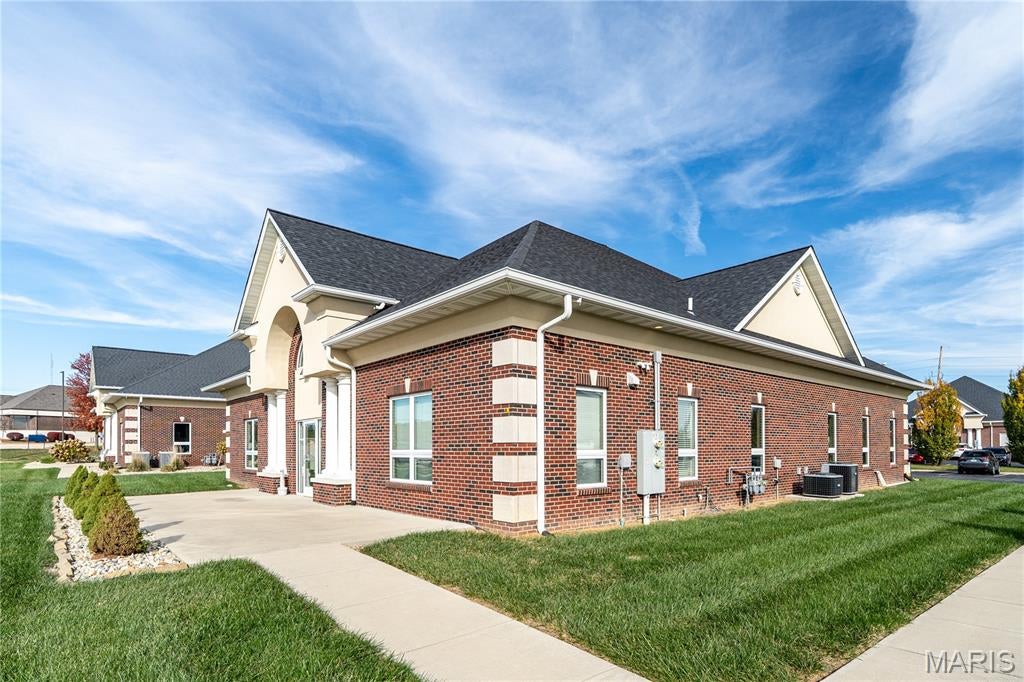 Magnolia Commons - Commercial Lease
