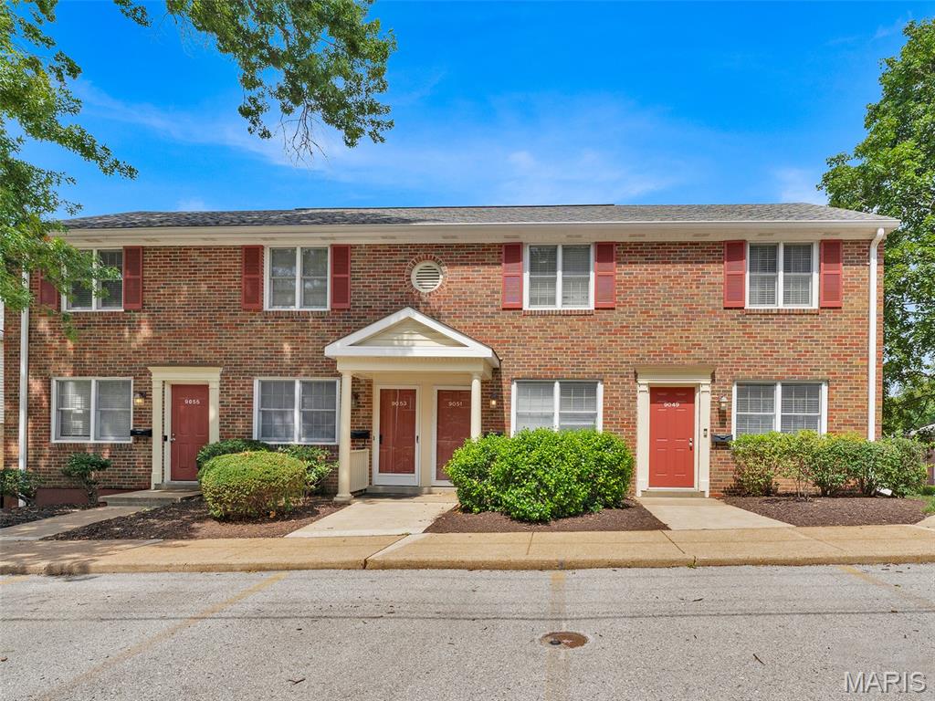 Brentwood Forest Condo Ph Two - Residential