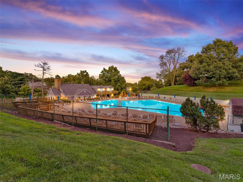 Brentwood Forest Condo Ph Two - Residential