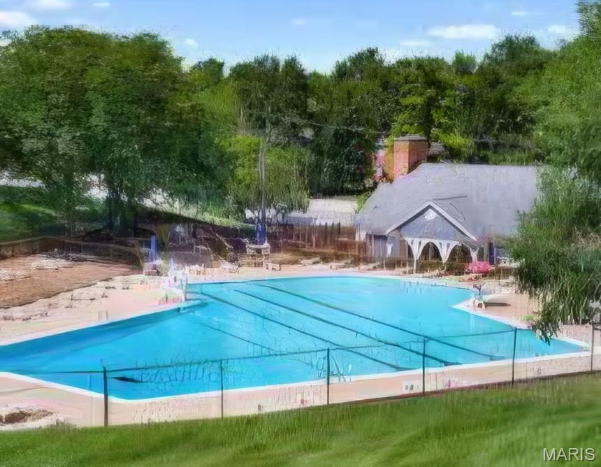 Brentwood Forest Condo Ph Two - Residential