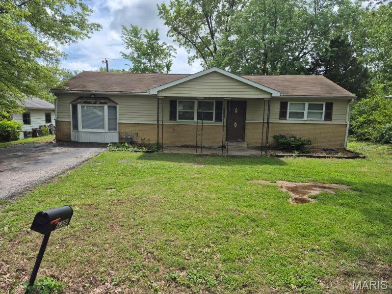 Nice ranch 3 bedroom home in nice neighborhood in Stookey Township. Harmony-Emge School District. New A/C in 2022.