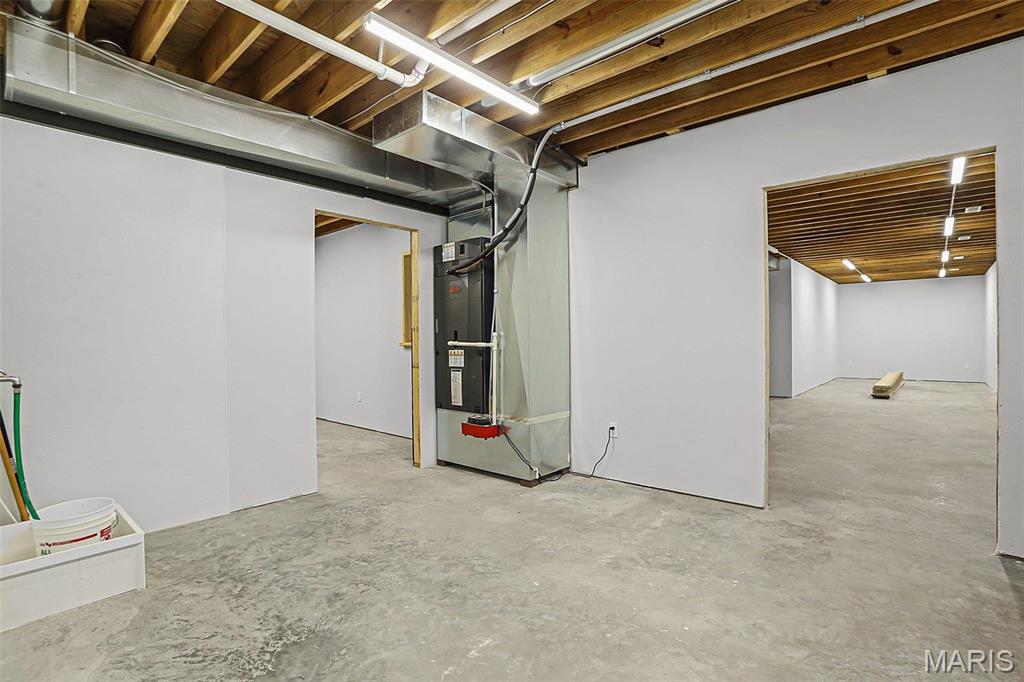 none - Commercial Sale