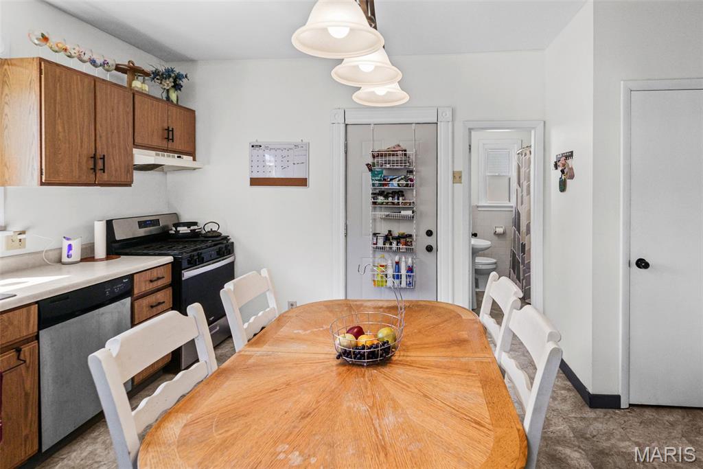 Commercial Place - Residential