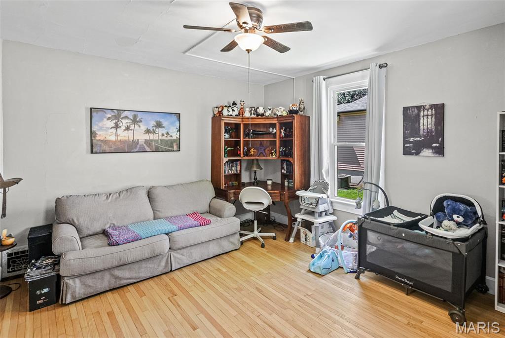 Commercial Place - Residential