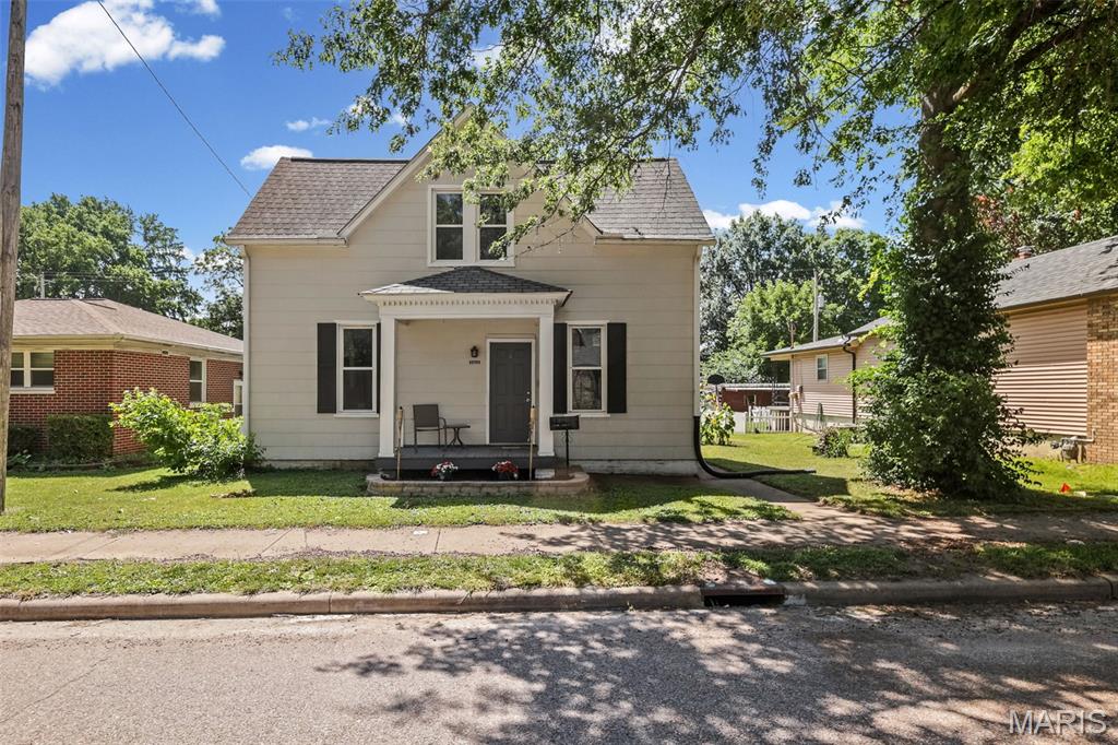 Commercial Place - Residential