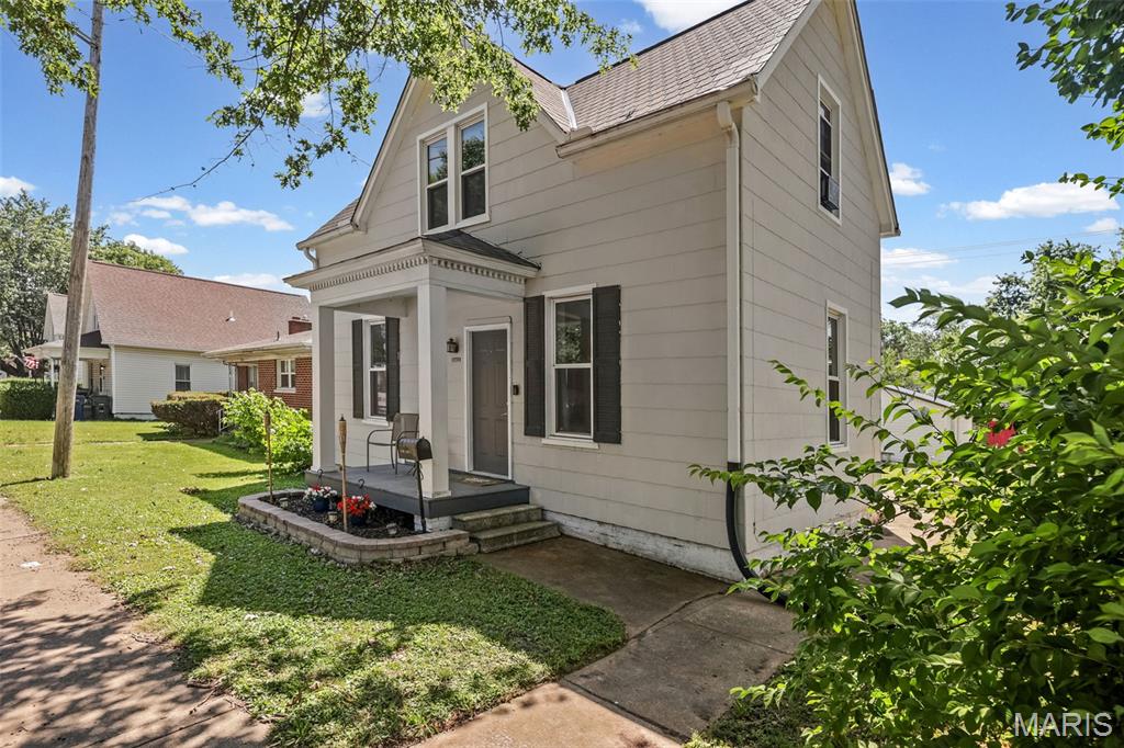 Commercial Place - Residential